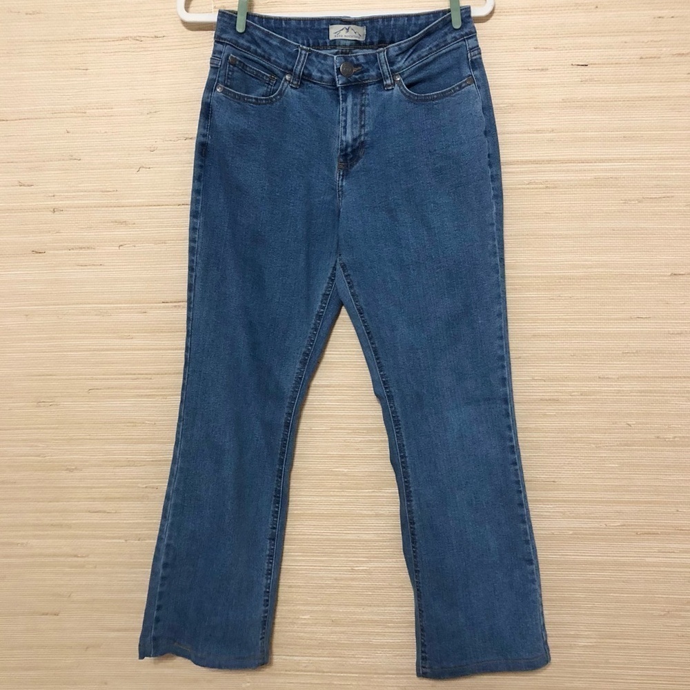 Blue Mountain Straight Leg Tunica 5 Pocket Jeans Size 6